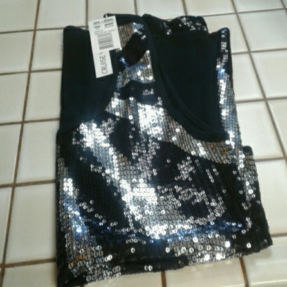 Cruise wear & co